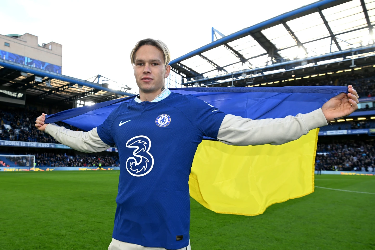 Mudryk: Chelsea academy players dey provoke say dem no get future for Stamford Bridge